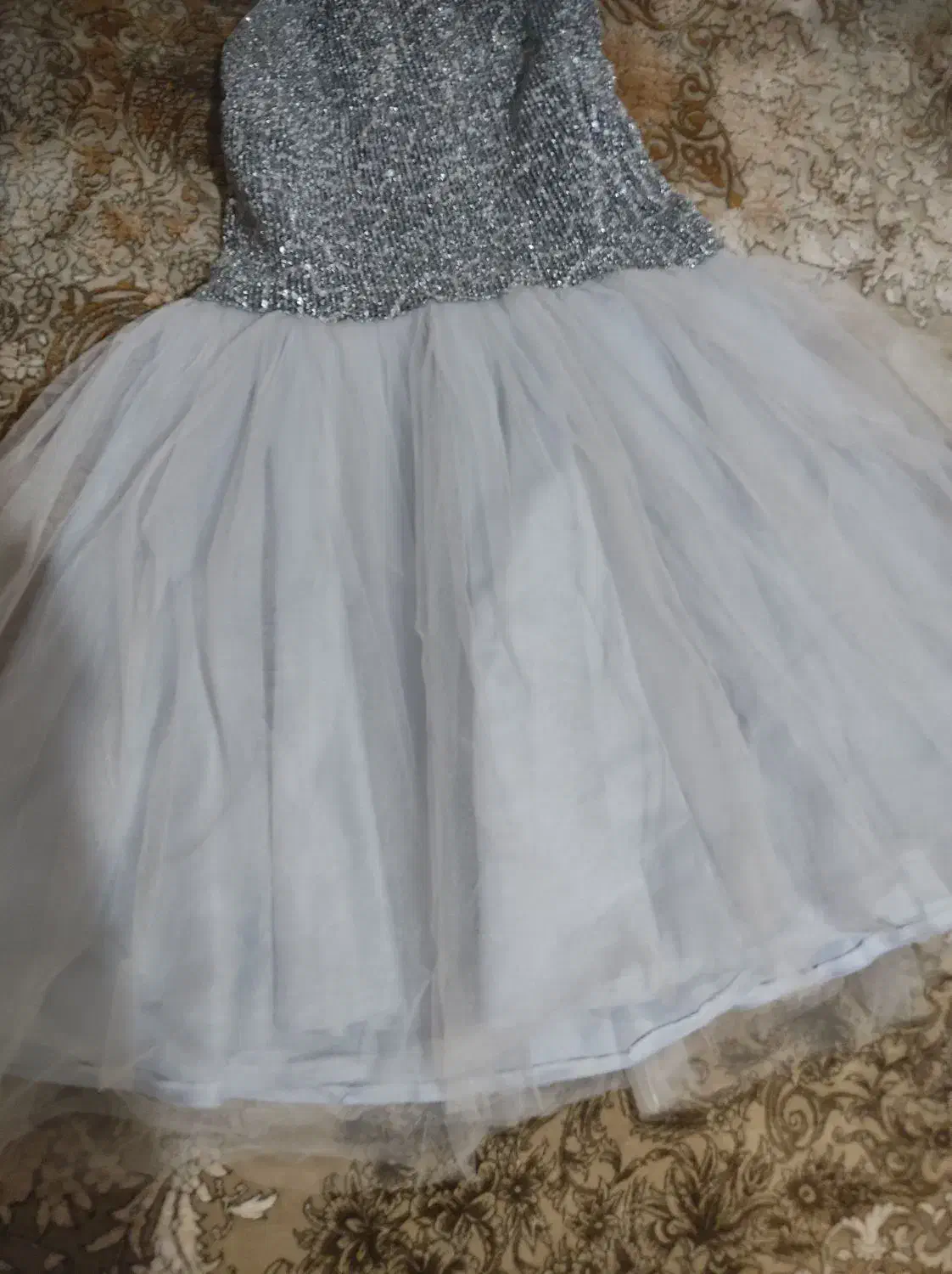 لباس مجلسی|لباس|قرچک, باقرآباد|دیوار