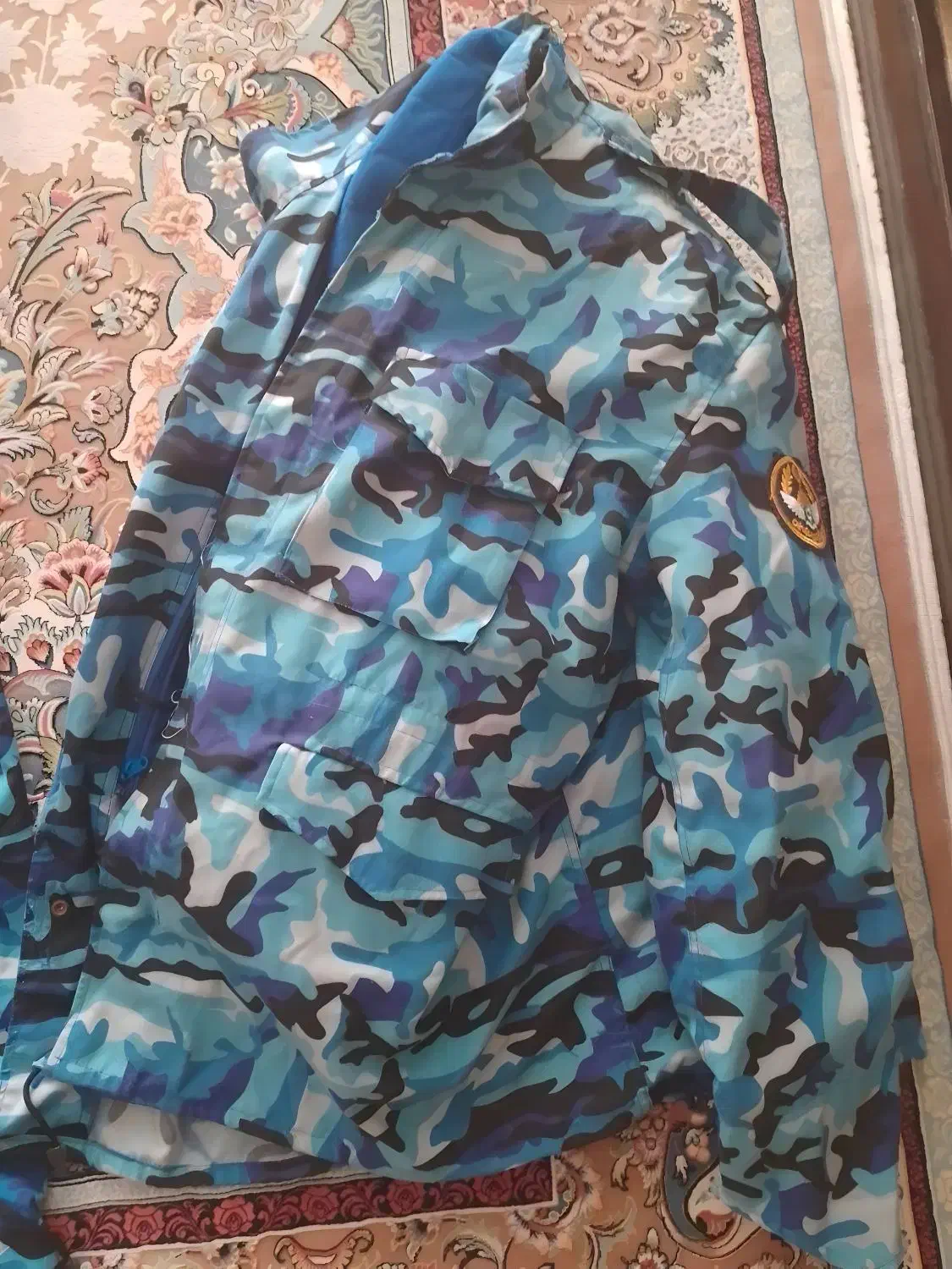 اورکت سربازی نیروی هوایی ارتش|لباس|تهران, ورزشگاه آزادی|دیوار