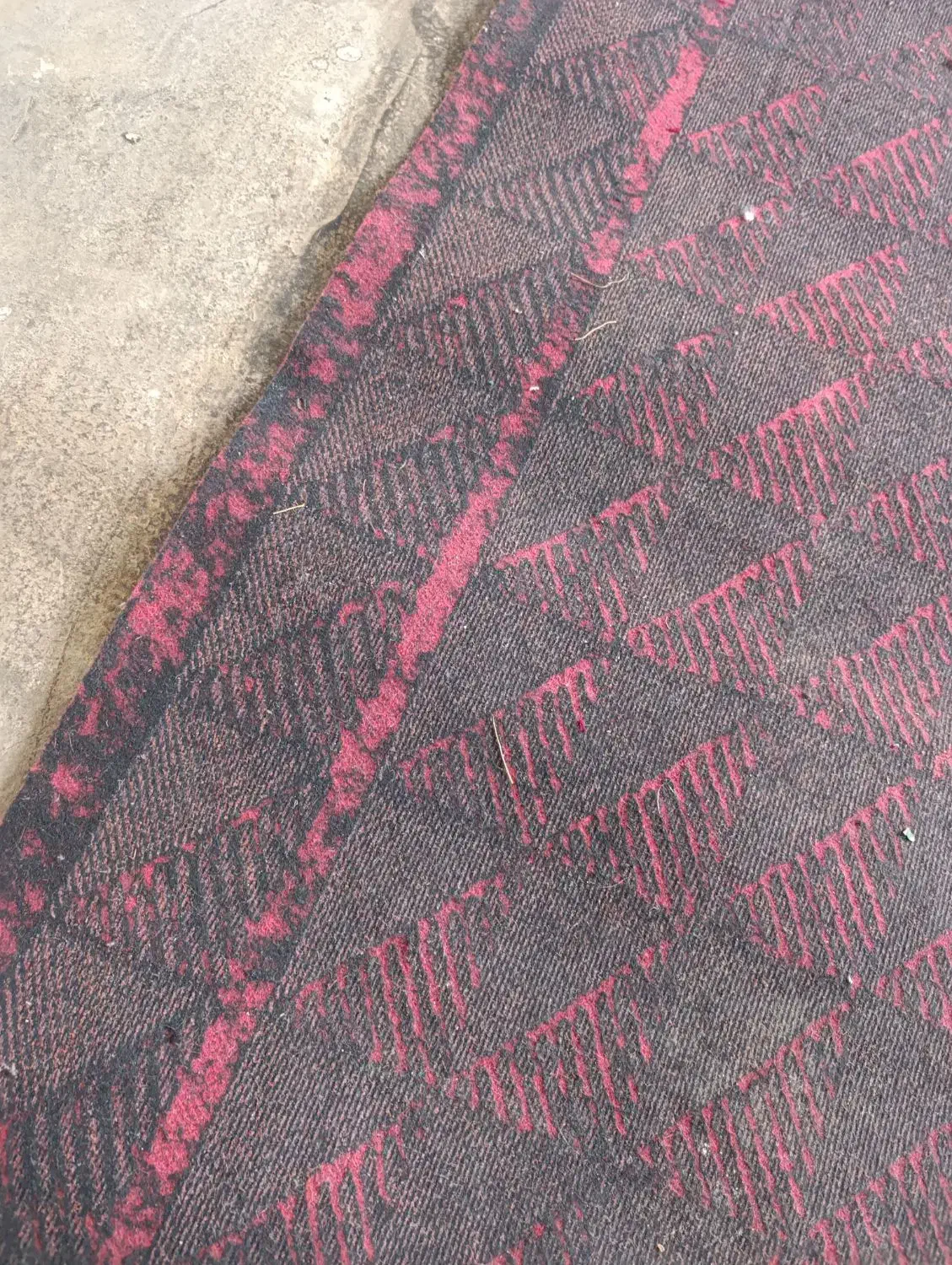 موکت ۲در ۳|موکت|مشهد, حضرت حجت|دیوار