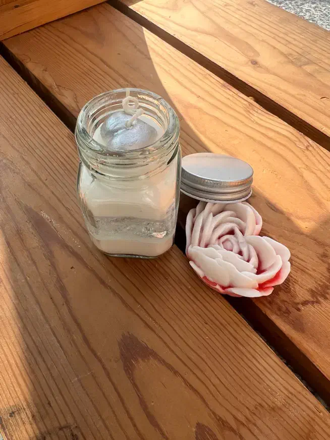 شمع ورق طلا ونقره و گل بابونه|صنایع دستی و سایر لوازم تزئینی|قم, نوبهار|دیوار