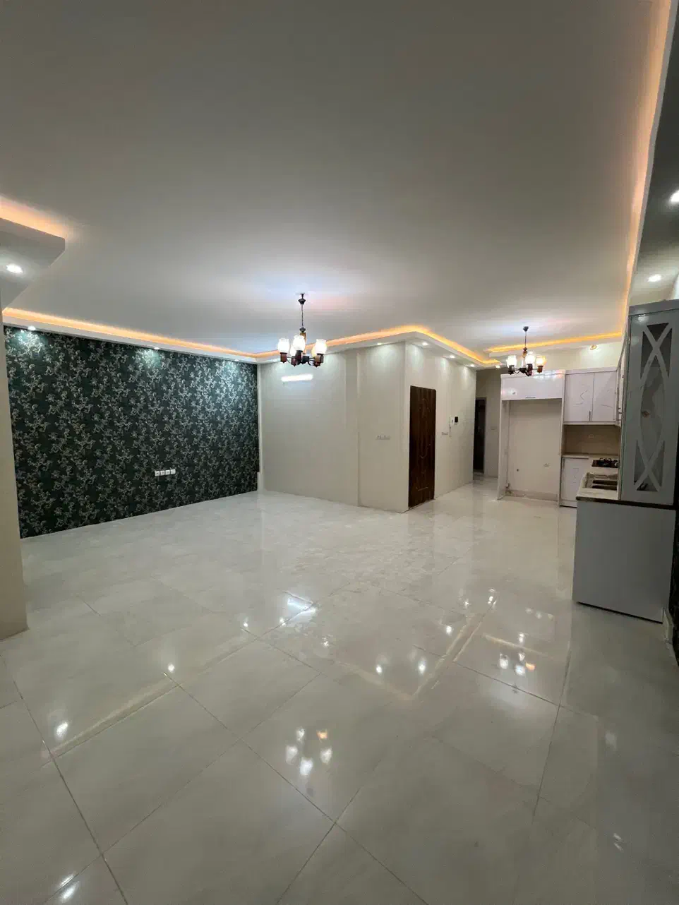 آپارتمان ۱۰۵متر/تکواحدی/فول/مطهری|فروش آپارتمان|مشهد, شهید مطهری|دیوار