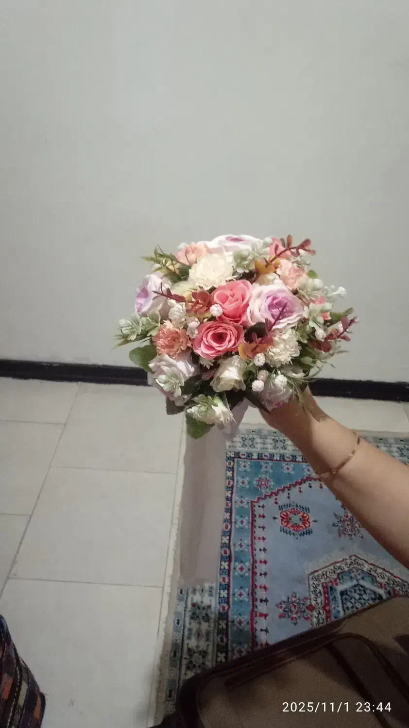 دوعدد دسته گل عروسی|گل مصنوعی|پرند, فاز ۴|دیوار