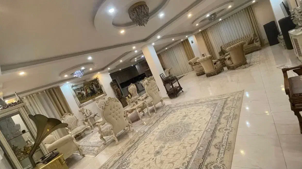 اجاره اپارتمان ۳۰۰متری / ۳ خواب / جهاد / فرهنگیان|اجارهٔ آپارتمان|رشت, گلزاران|دیوار