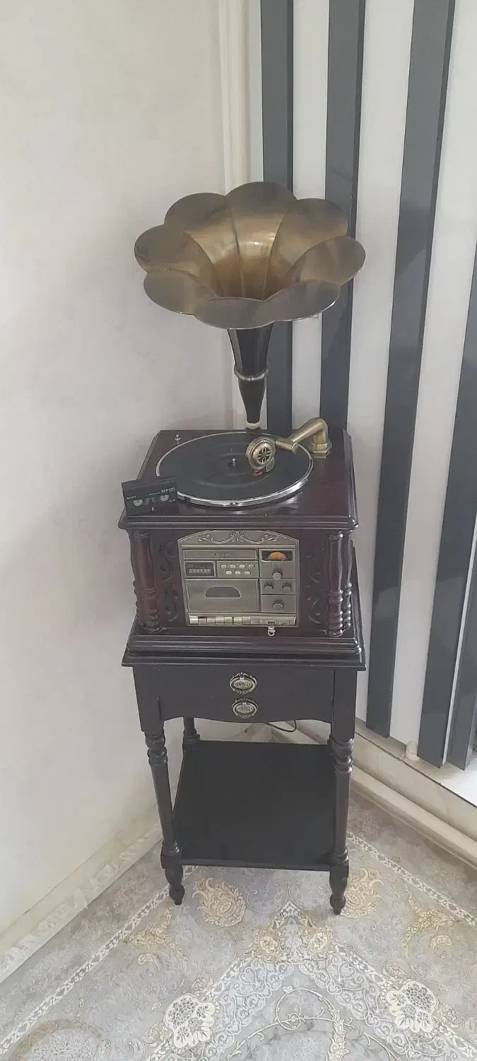 گرامافون تمیز|سیستم صوتی خانگی|اشتهارد, |دیوار