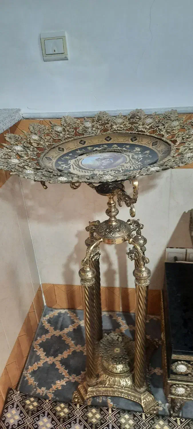 کنارسالنی برنز|صنایع دستی و سایر لوازم تزئینی|قم, انسجام|دیوار