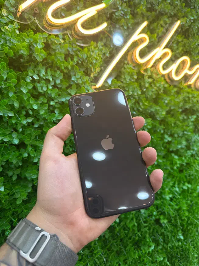 اپل iphone 11 با حافظهٔ ۱۲۸ گیگابایت|موبایل|اراک, |دیوار