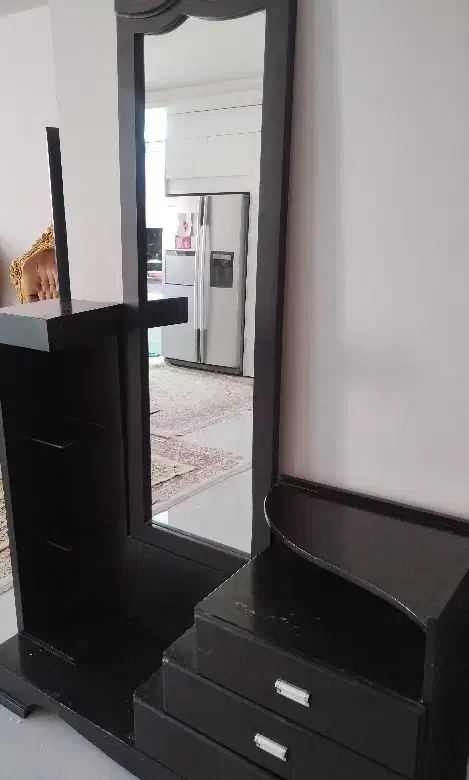 درآور|جاکفشی، کمد، دراور|مشهد, نیروی هوایی|دیوار