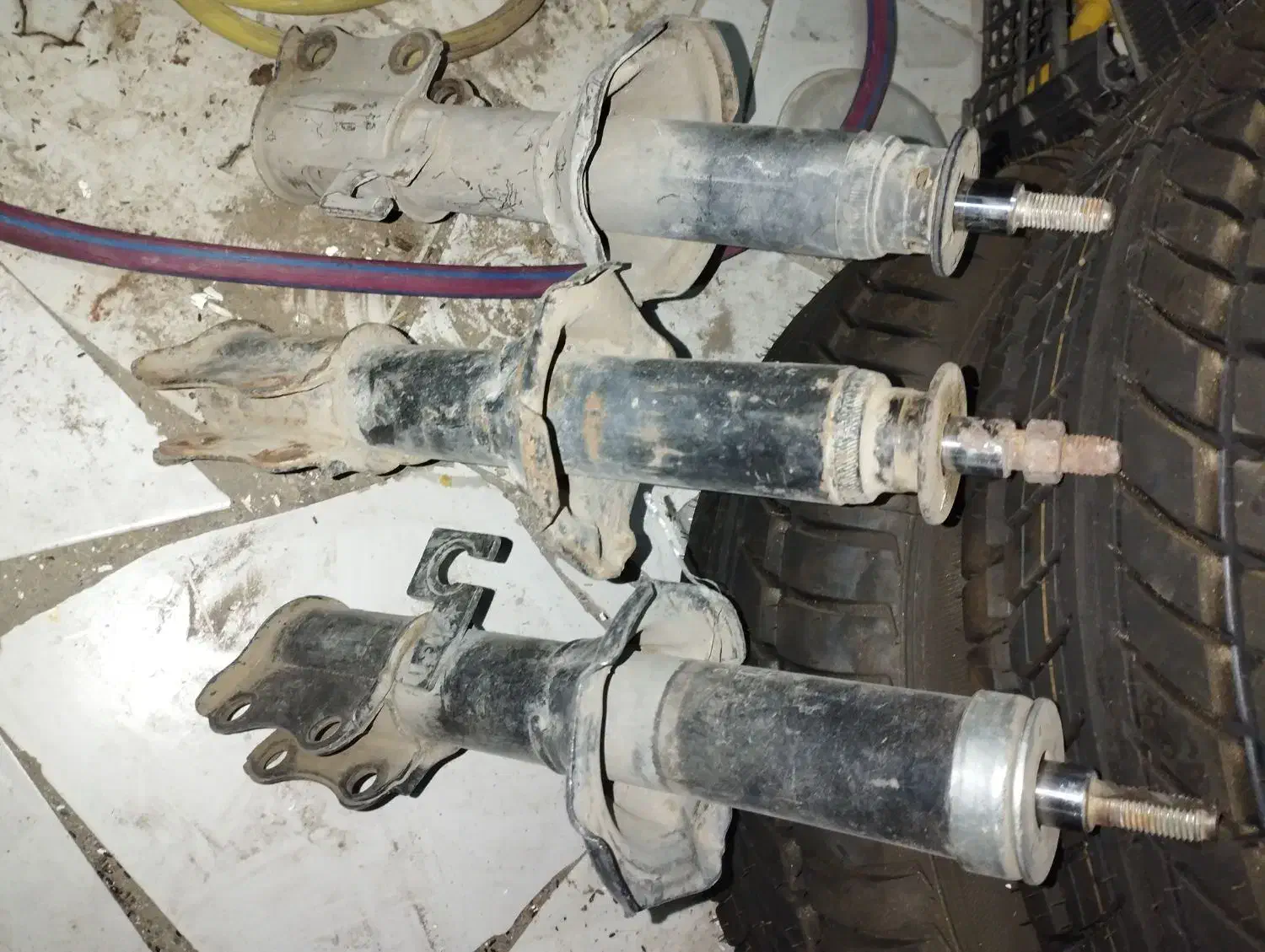 کمک جلو پراید ی|قطعات یدکی و لوازم جانبی|بیرجند, |دیوار