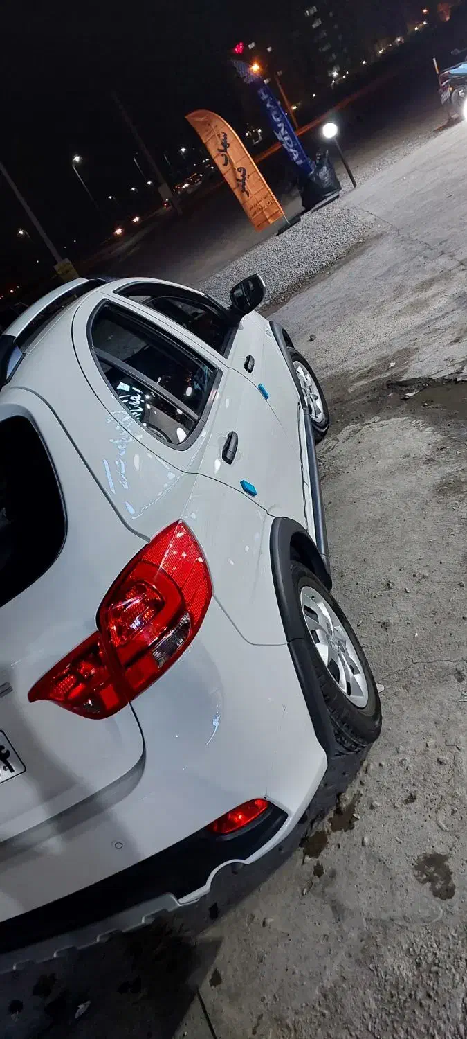 کوییک GXR سفید مشکی|خودرو سواری و وانت|یزد, |دیوار