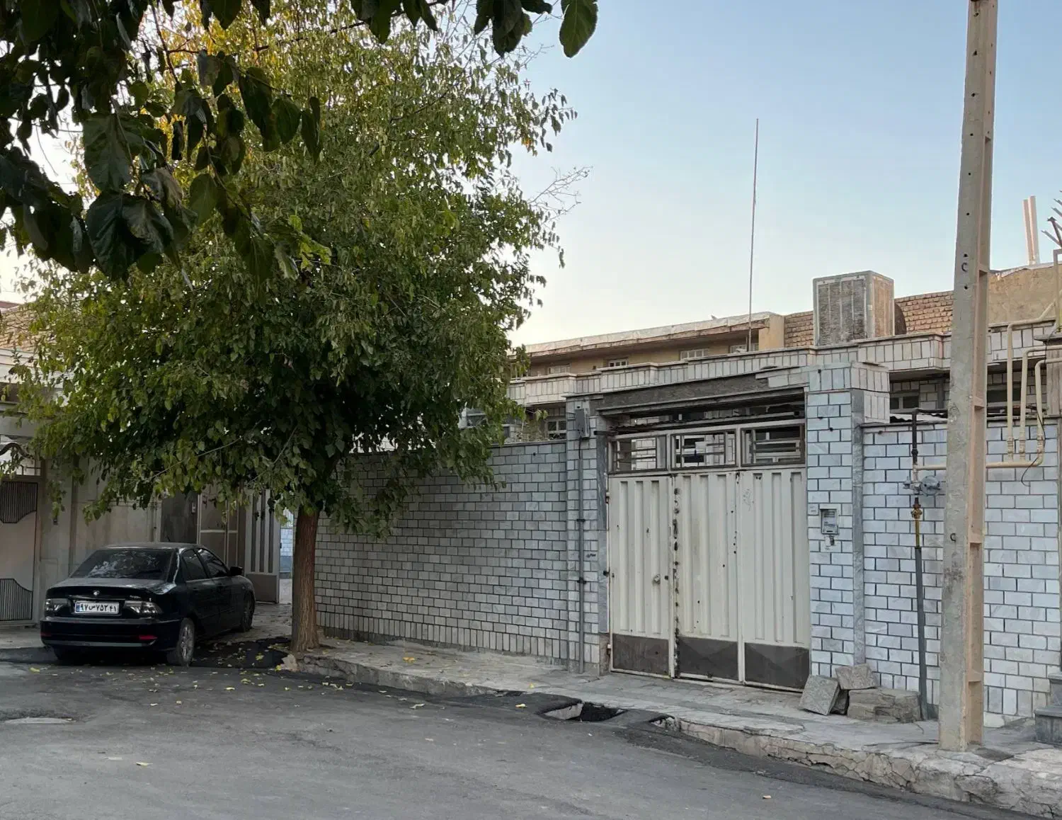 ساختمان ۲۰۰ متری رهن و اجاره|اجارهٔ خانه و ویلا|کوهدشت, |دیوار