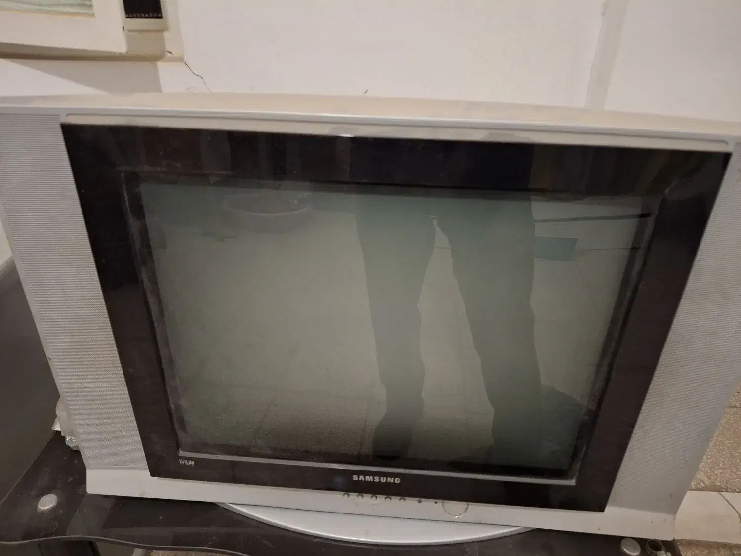 تلویزیون سامسونگ اولترا اسلیم با دیجیتال و میز|تلویزیون و پروژکتور|قم, انسجام|دیوار