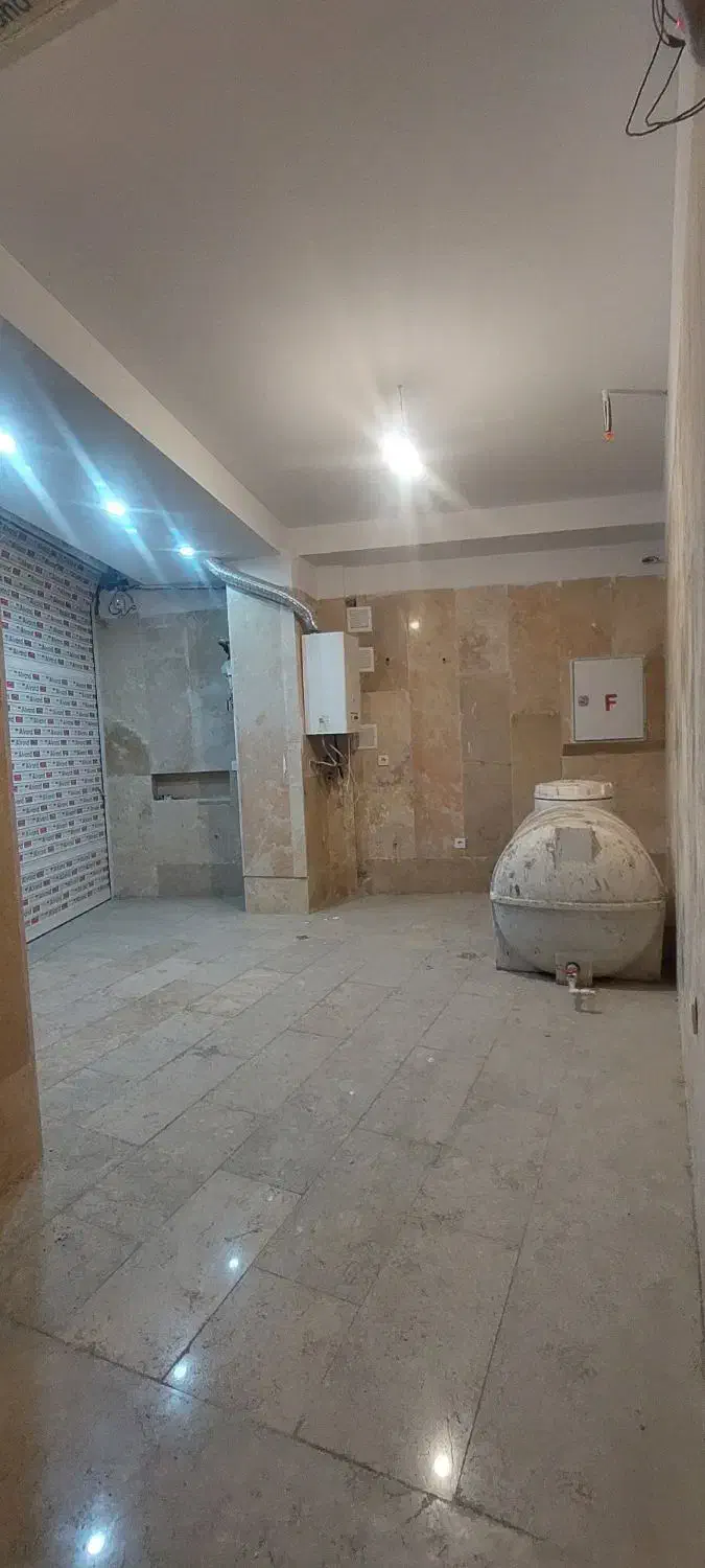 پیروزی/پیچک/۲۱ متر تجاری/ ۳دهنه/نوساز|اجارهٔ مغازه و غرفه|تهران, زاهد گیلانی|دیوار