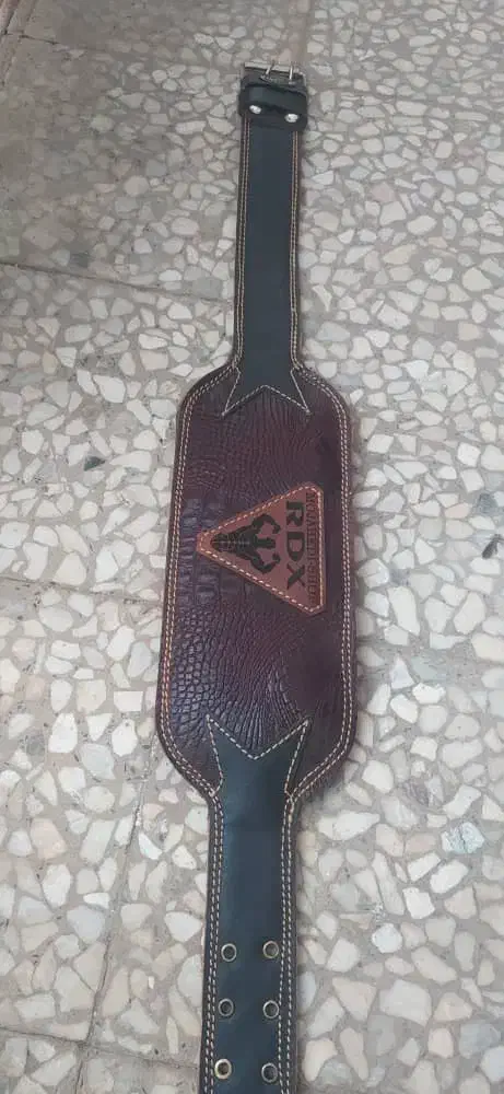 کمربند ورزشی وزنه برداری|کیف، کفش، کمربند|اصفهان, عمان سامانی|دیوار