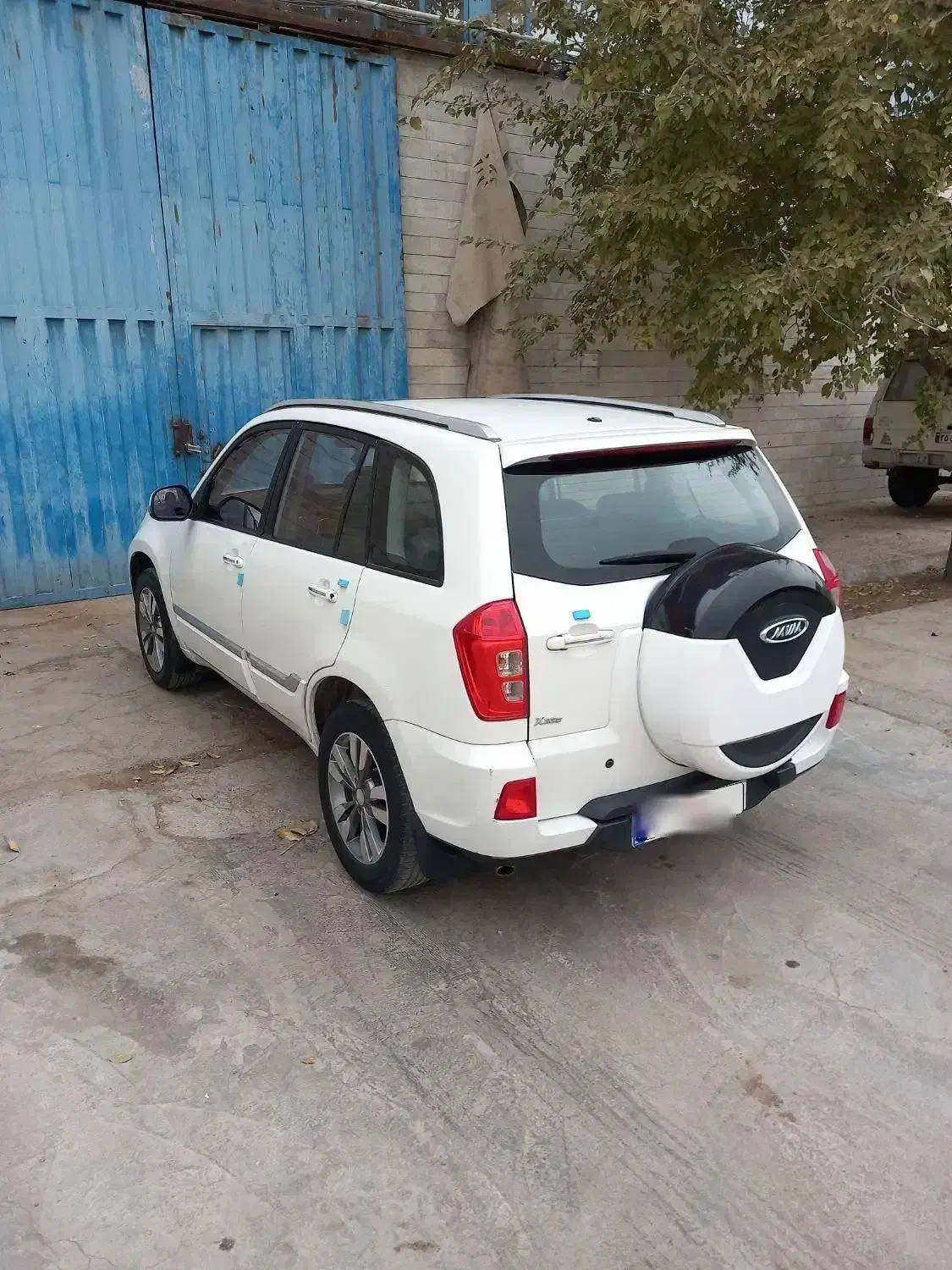 سواریامویام۹۵ایکس۳۳اتوماتبدونرنگ|خودرو سواری و وانت|بروجرد, |دیوار