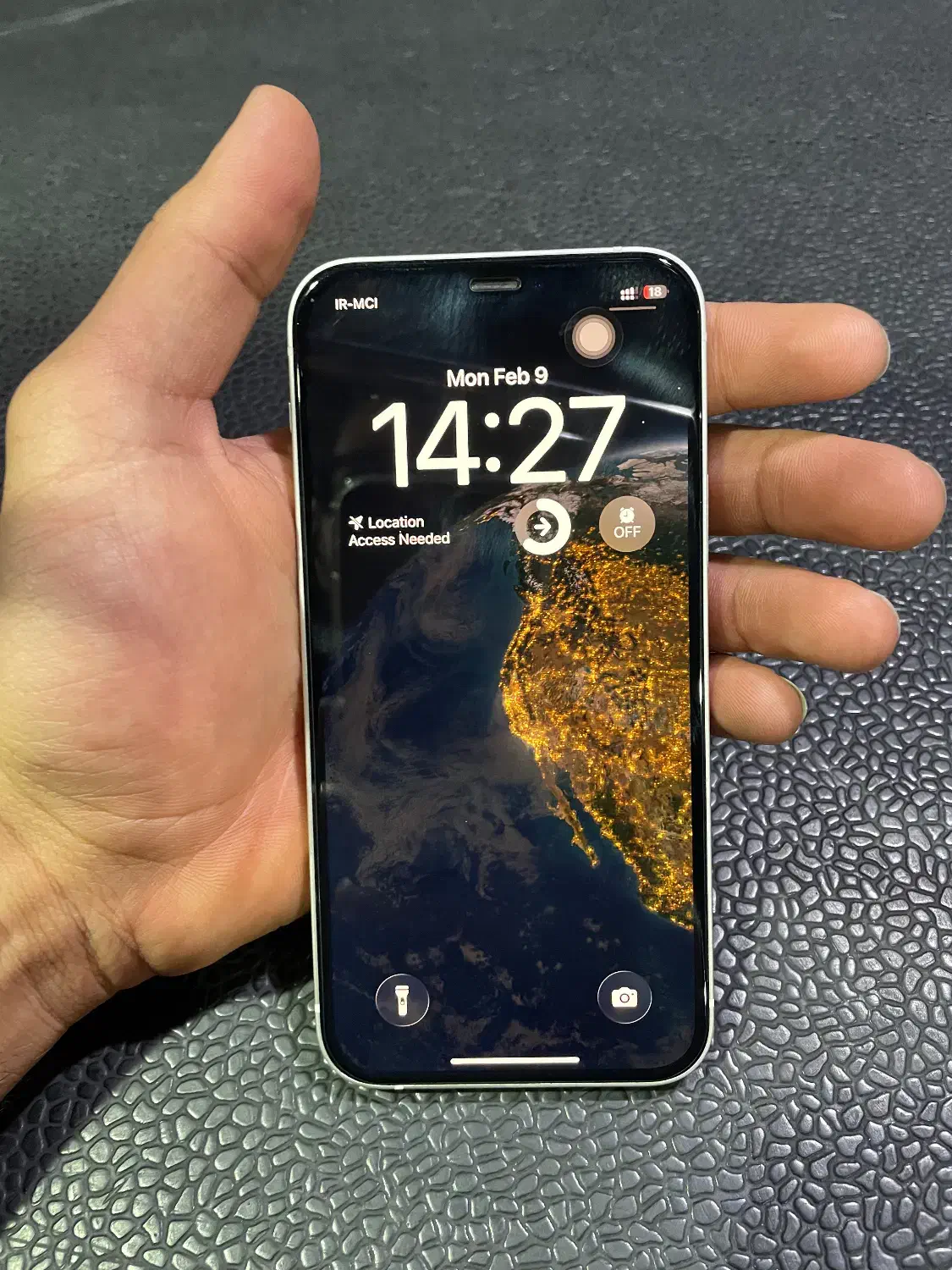 ایفون ۱۲ سفید ch|موبایل|بیرجند, |دیوار