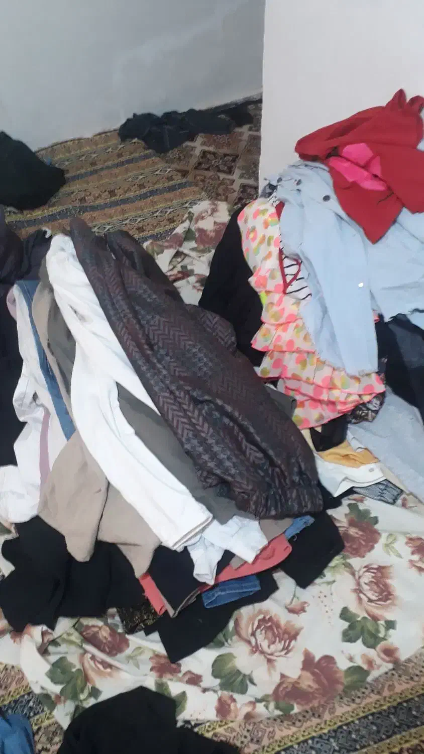 تعدادی تی شرت شلوارکاپشن دونی ۲۰ هزار|لباس|کرج, رجب‌آباد|دیوار