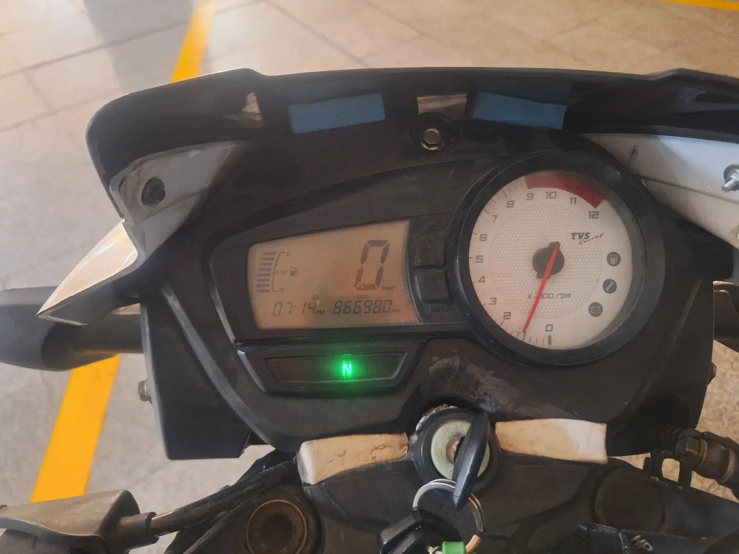 اپاچی ۱۸۰ مدل۹۴|موتورسیکلت|تهران, لاله زار|دیوار