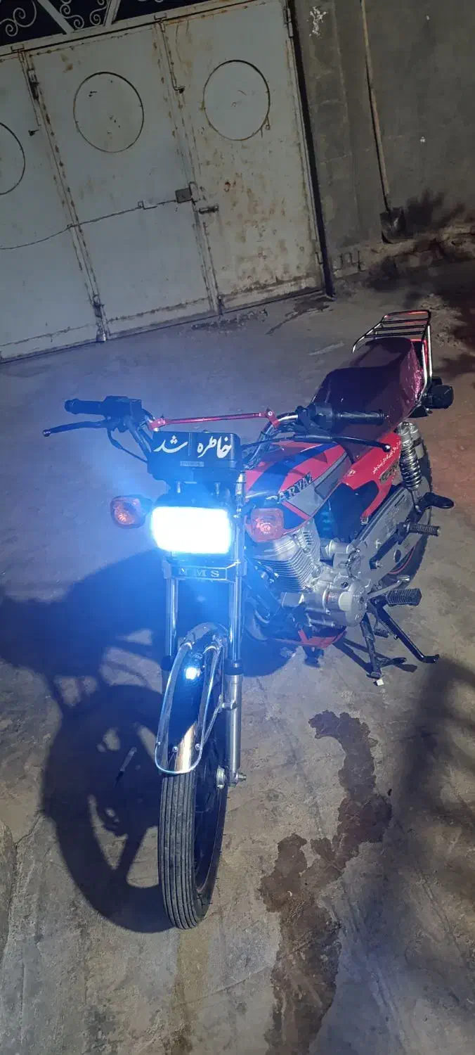 پرواز ۲۰۰|موتورسیکلت|اسدآباد, |دیوار