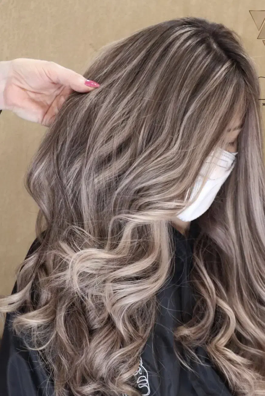 تمامی خدمات وآموزش زیبایی فنی حرفه ای باقیمت ویژه|خدمات آرایشگری و زیبایی|فولادشهر, C3|دیوار