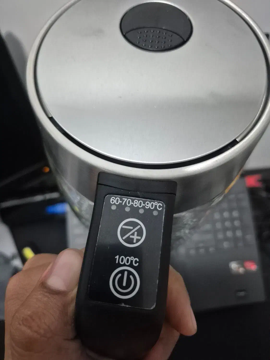 کتری برقی دلمونتی|سماور، چایساز، قهوهساز|شیروان (خراسان), |دیوار