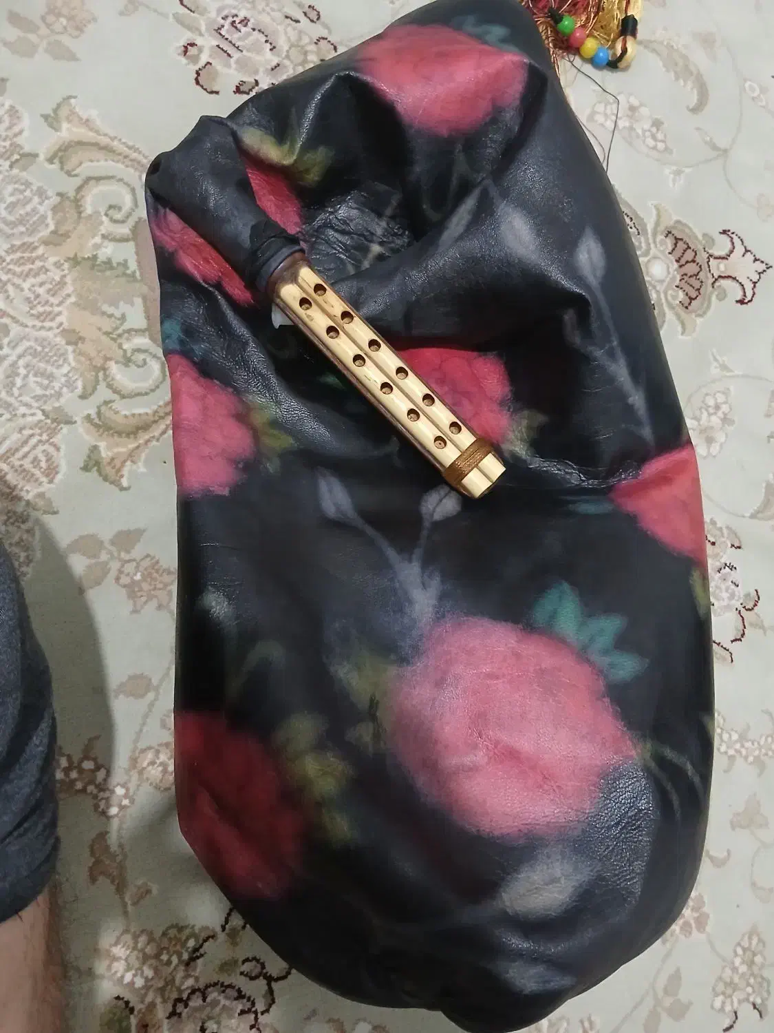 نی انبان (همبونه)|سازهای بادی|اراک, |دیوار