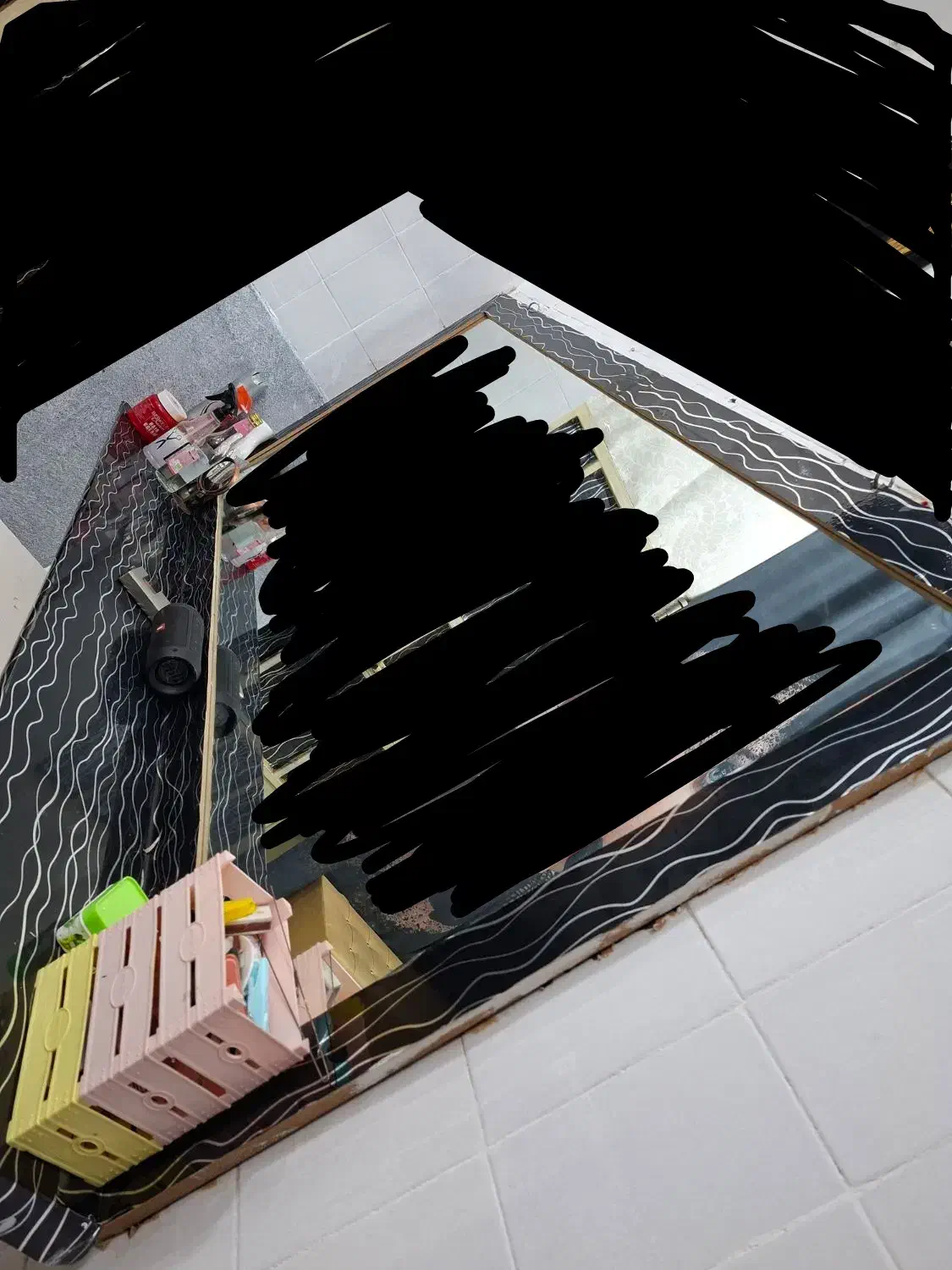 آینه بزرگ|آینه|خرم‌آباد, |دیوار