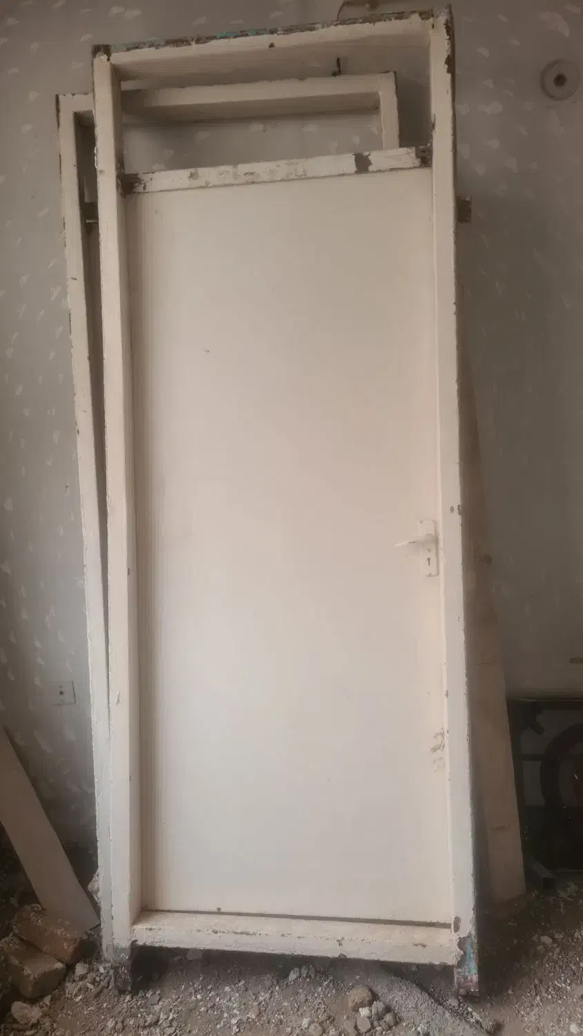 درب اتاقی دو عدد|مصالح و تجهیزات ساختمان|آبیک, |دیوار