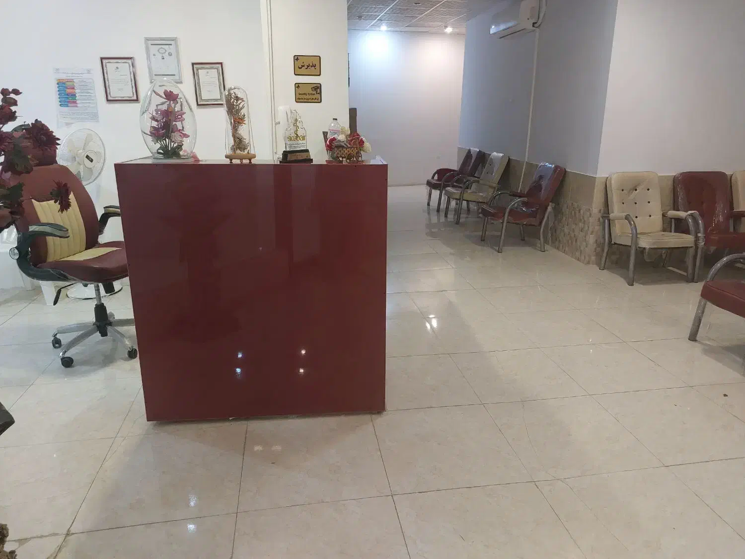 وسایل اداری از صندلی تک ..کانتر..صندلی چرخشی|مبلمان اداری|اسلام‌شهر, زرافشان|دیوار