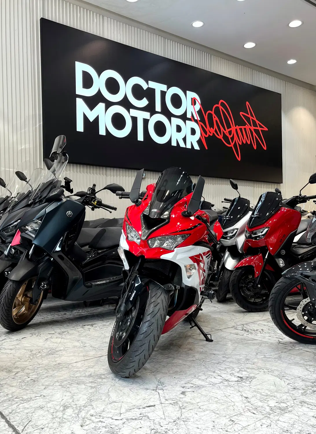 فروشگاه دکتر موتور / kawasaki/ نینجا 250/ 4 سیلندر|موتورسیکلت|تهران, اسکندری|دیوار