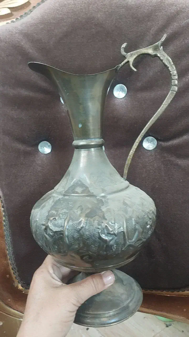 سماور زغالی قدیمی‌. پارچ قدیمی.‌. وقلفی هست|کلکسیون اشیاء عتیقه|سبزوار, شرق کال جنوبی (شمس آبادی)|دیوار