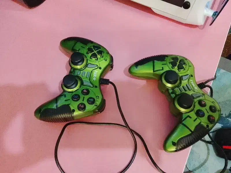 دسته کامپیوتر دوتایی havit در حد نو|کنسول، بازی ویدئویی و آنلاین|اسدآباد, |دیوار