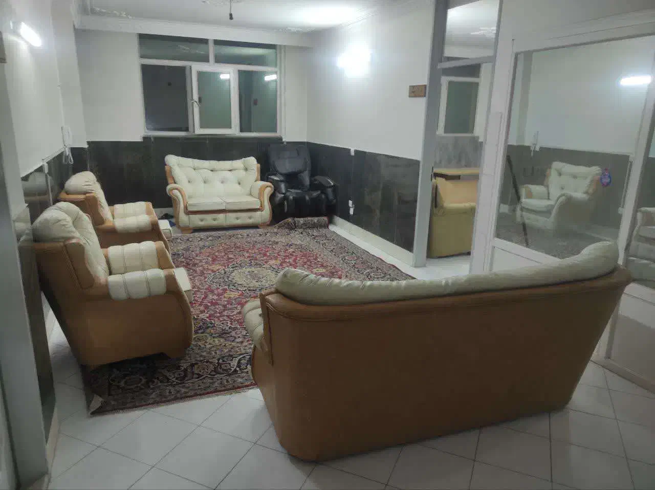 دفتر کار خیابان امام خمینی قبل از  سه راه ملک شهر|اجارهٔ دفتر کار، اتاق اداری، مطب|اصفهان, بابوکان|دیوار