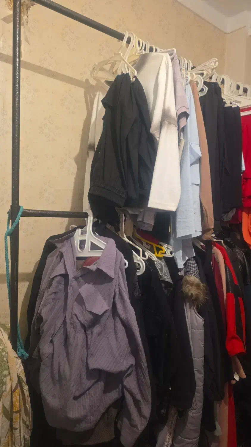 فروش مانکن و لوازم فروشگاه زنانه یکجا|فروشگاه و مغازه|ساری, |دیوار