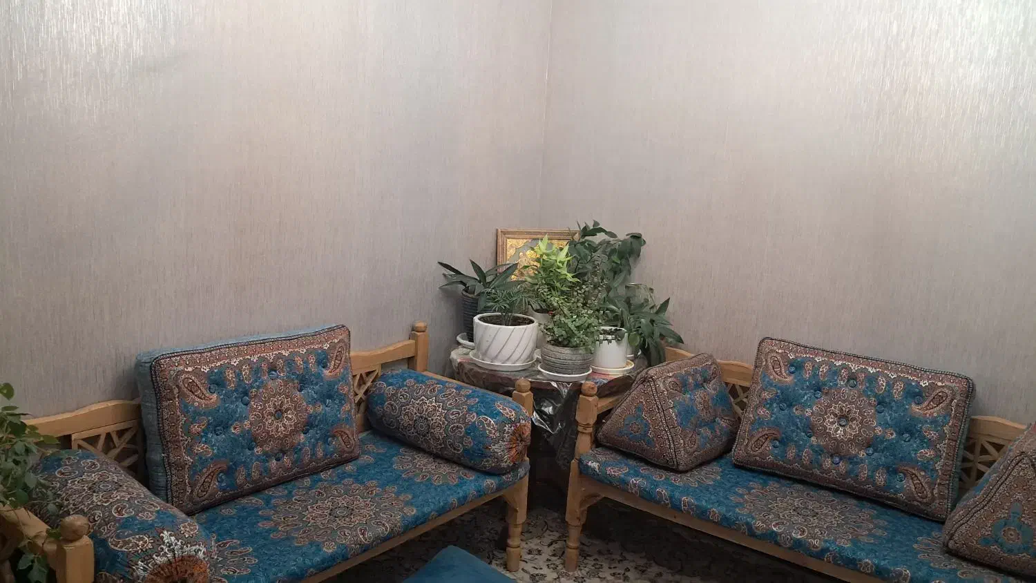 تخت سنتی|صندلی و نیمکت|پردیس, فاز ۱۱|دیوار