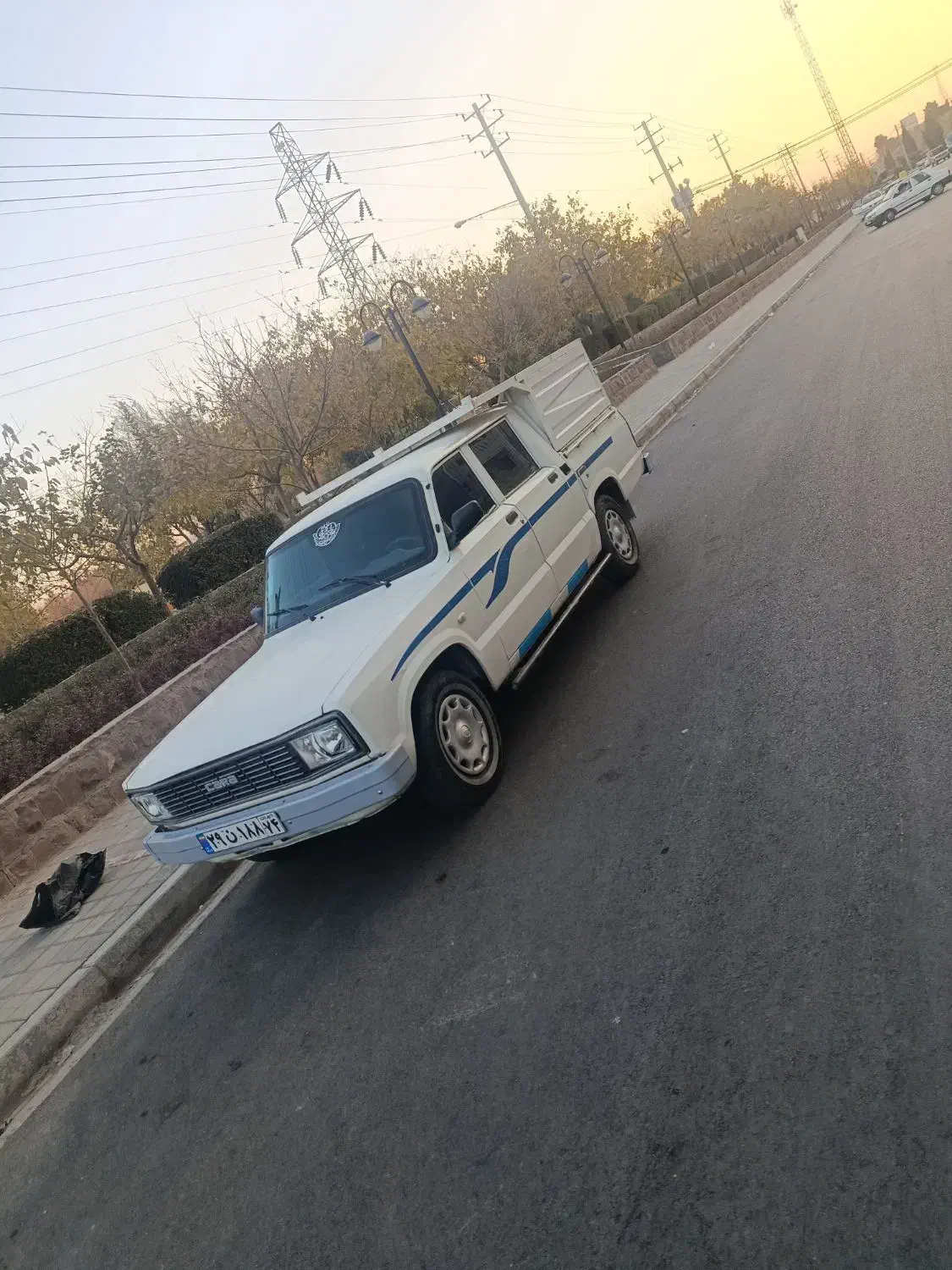 مزدا کارا 2000دوکابین|خودرو سواری و وانت|مشهد, حسین‌آباد|دیوار