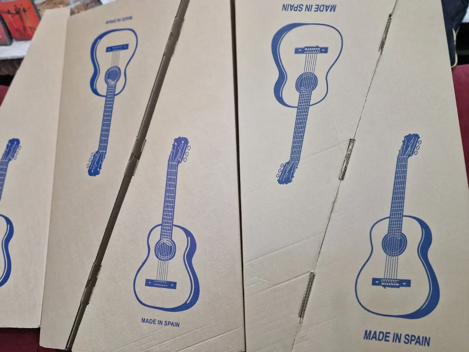 گیتار های حرفه ای آلمانزا Almansa 457-435-434|گیتار، بیس، امپلیفایر|تهران, بهار|دیوار