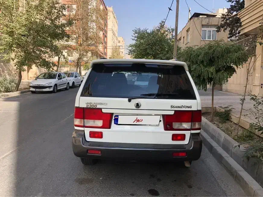 موسو سفید دنده مدل 2005|خودرو سواری و وانت|تهران, تهرانپارس غربی|دیوار