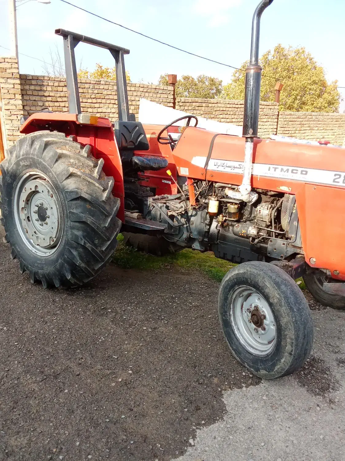 تراکتور285مدل85|خودرو سنگین|شیروان (لرستان), |دیوار