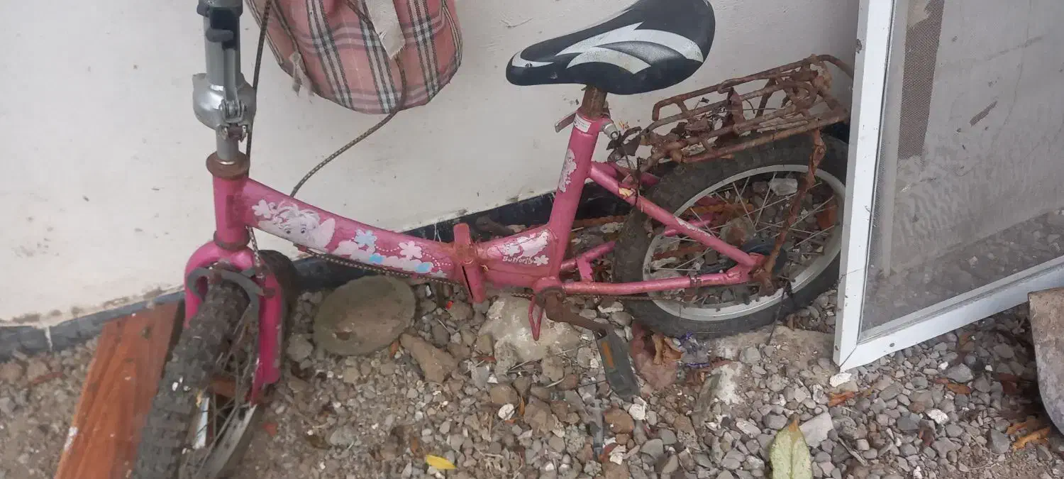 دوچرخه دخترونه سایز۱۶ تاشو|دوچرخه، اسکیت، اسکوتر|املش, |دیوار