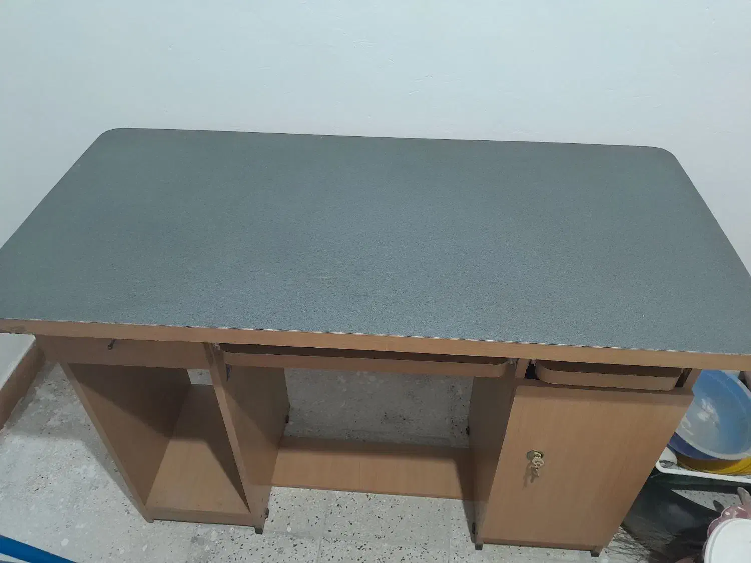 فروش یک عدد میز کامپیوتر|میز تحریر و کامپیوتر|پاکدشت, پاکدشت (مامازند)|دیوار