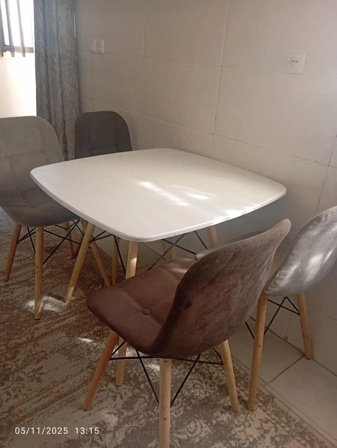 میز ناهار خوری چهار نفره|میز و صندلی غذاخوری|زاهدان, |دیوار