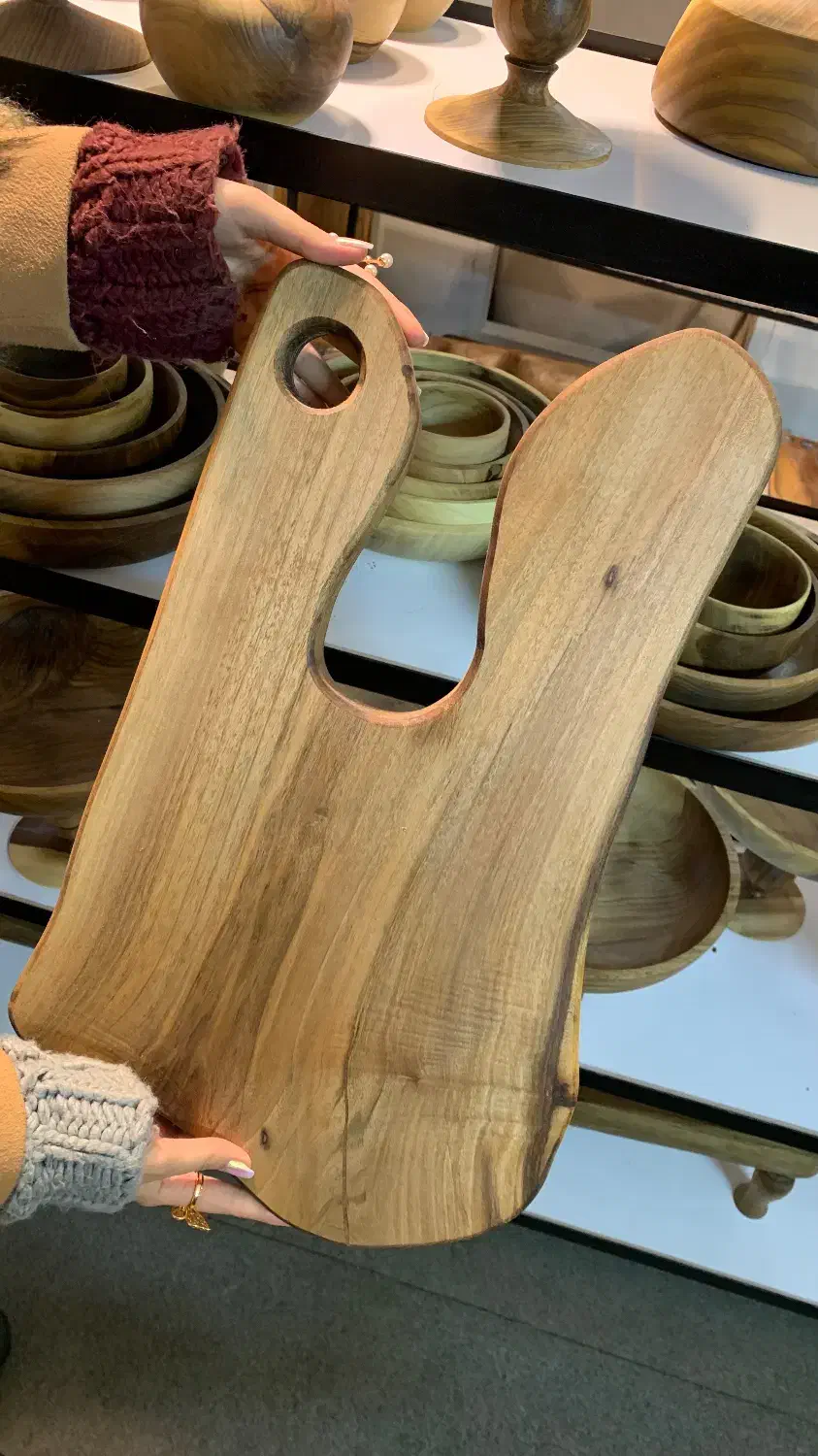 تخته گوشت سرو روستیک چوب گردو کادو یلدا|ظروف سرو و پذیرایی|تبریز, |دیوار