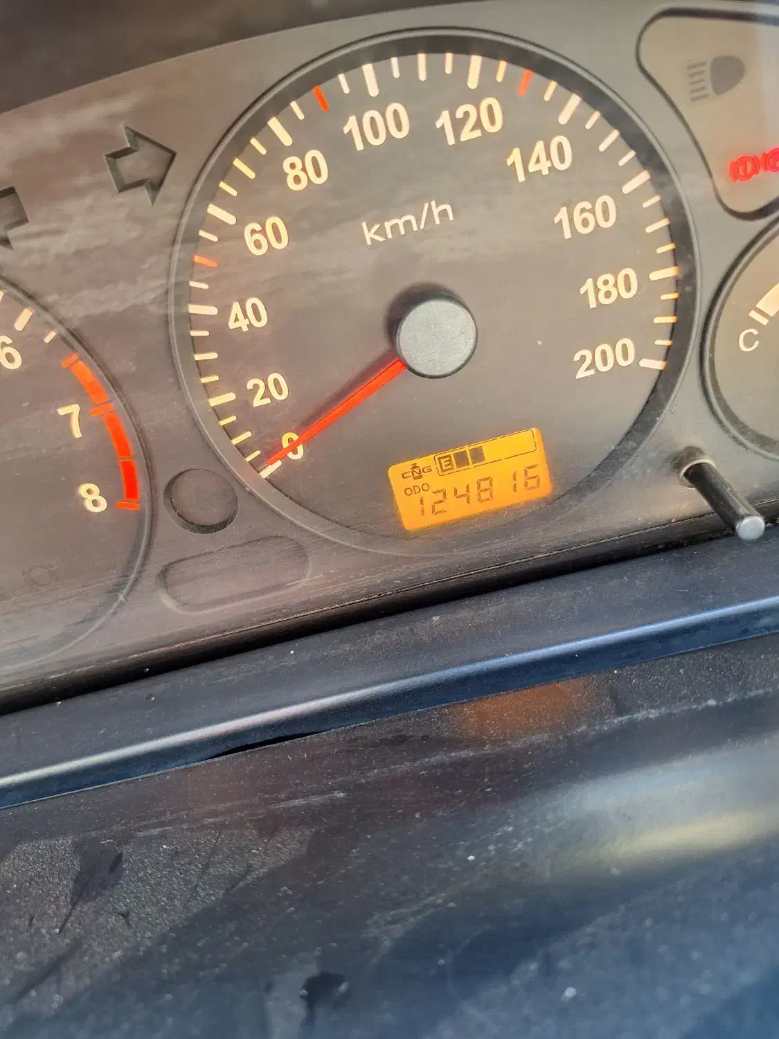 ۴۰۵ مدل ۸۹  کارکرد ۱۲۴ تا بشرط|خودرو سواری و وانت|طارم (زنجان), |دیوار