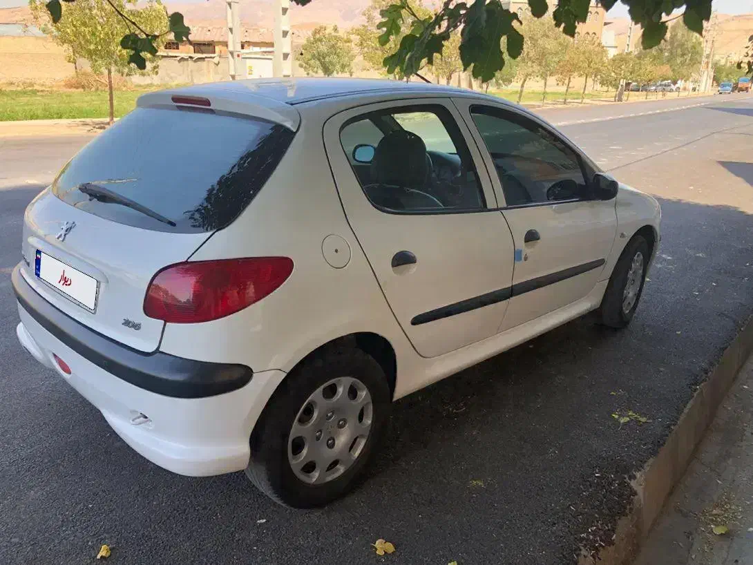 206 تیپ ۵|خودرو سواری و وانت|شیراز, کاراندیش|دیوار