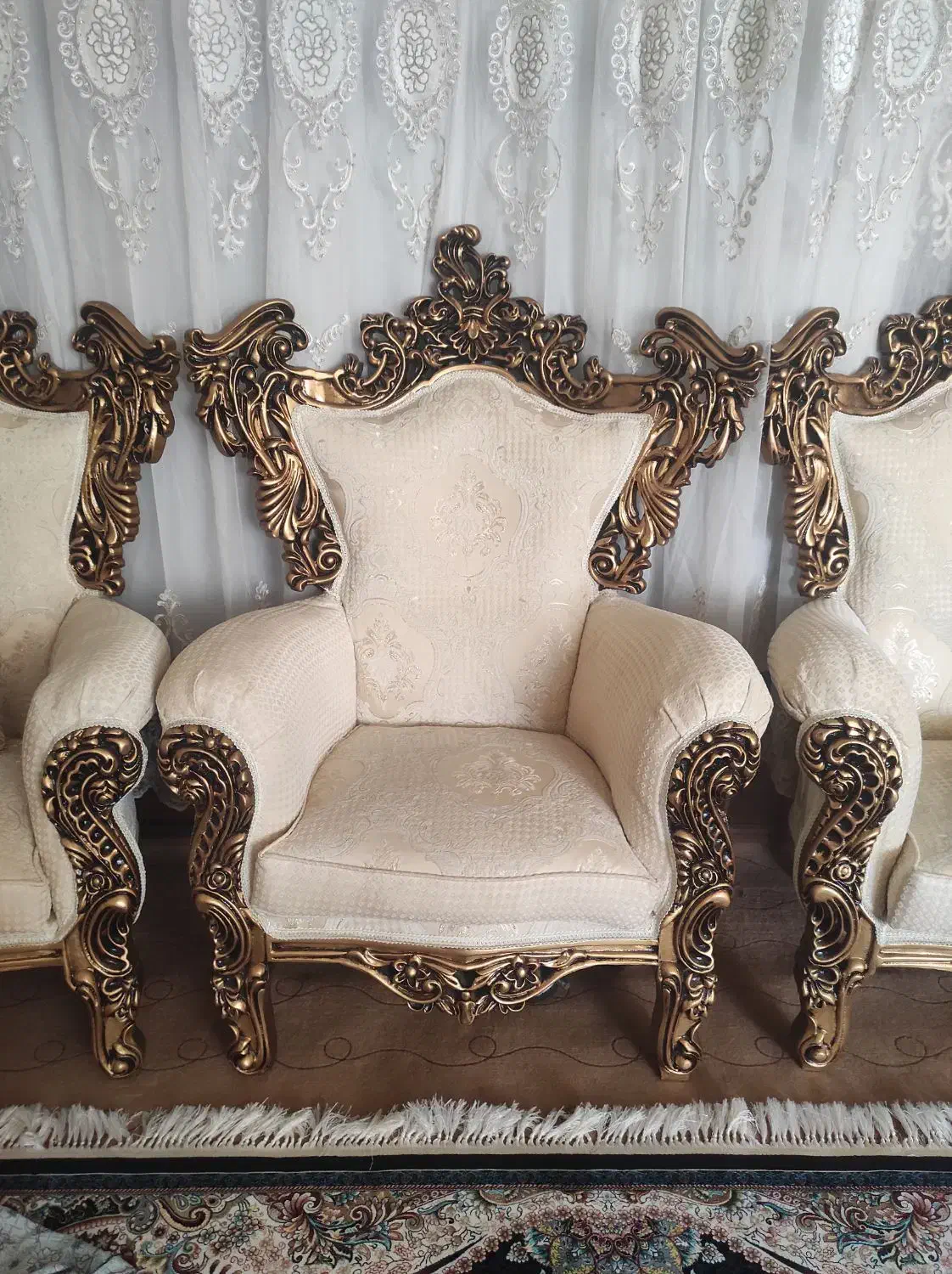 مبل و میز غذاخوری|مبلمان خانگی و میز عسلی|جلفا, |دیوار