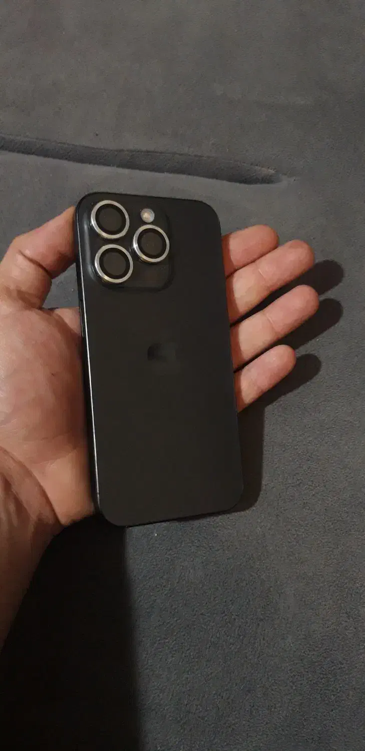 ایفون ۱۵ پرو ۲۵۶ گیگ مشکی ZAA|موبایل|تهران, شهرک چیتگر|دیوار