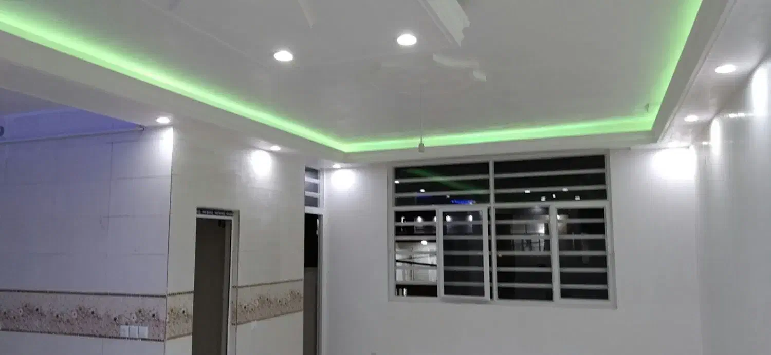 گچکاری سفید کاری نورمخفی یه گچه گچ کاری انواع طرح|خدمات پیشه و مهارت|کوهدشت, |دیوار