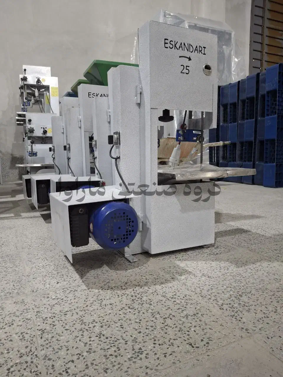 اره فلکه قصابی مرغ خردکن استخوان بر خرد کن ماهی|ماشین‌آلات صنعتی|یزد, |دیوار