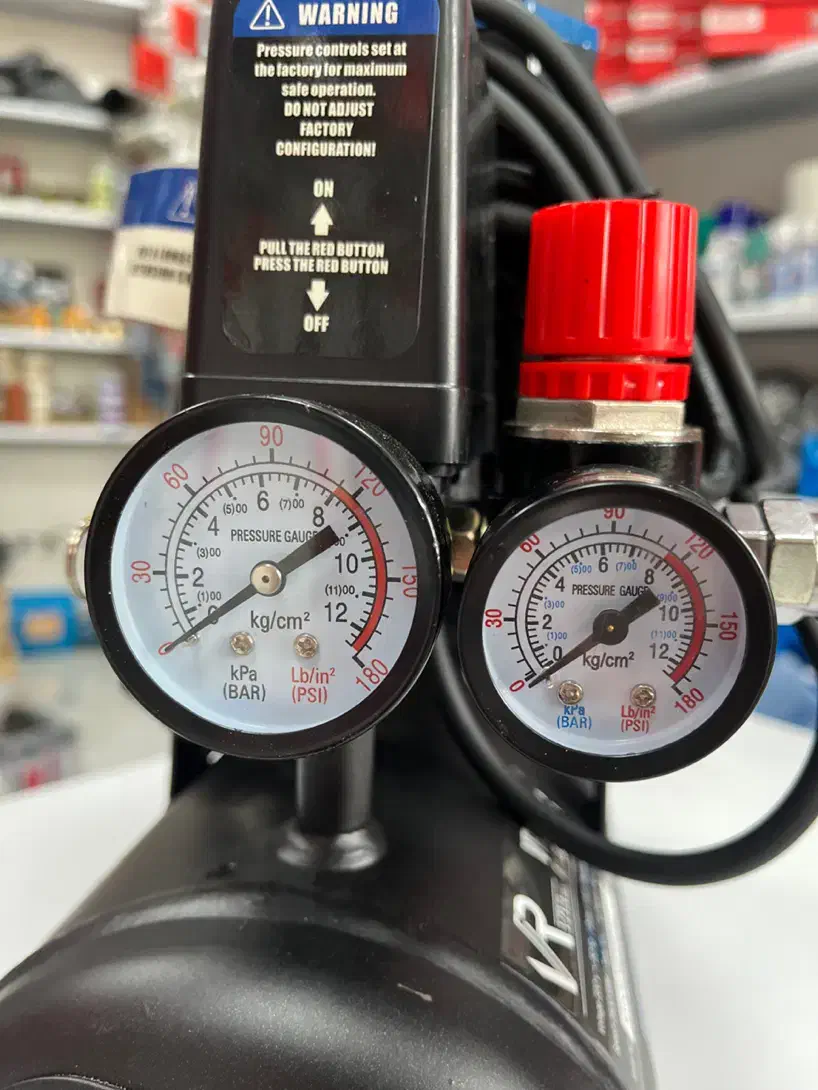 پمپ باد ۱۰ لیتری ویوارکس قیمت مناسب ابزار بادی|ابزارآلات|رشت, آب و برق|دیوار