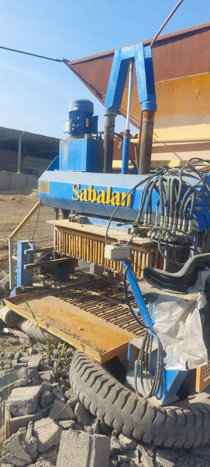 دستگاه بلوک زنی کامل|ماشین‌آلات صنعتی|پارس‌آباد, |دیوار